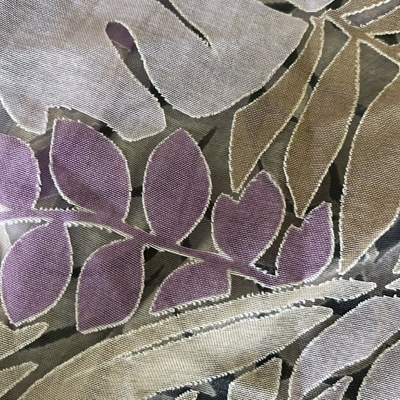 Purple tropical sheer print shirt short sleeve shell button front top 🌿 - Picture 4 of 5